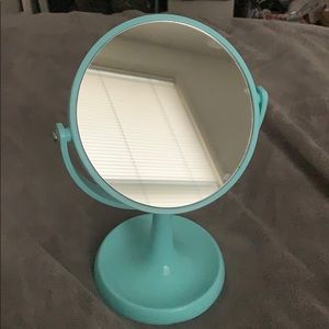 Two sided mirror